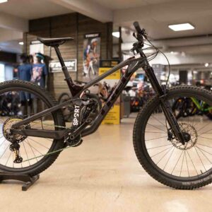 Trek-Slash 9.8 Xt--Lillehammer Sport-10