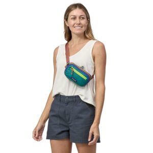 Patagonia-Patagonia Ultralight Black Hole Mini Hip Pack-P49447-Lillehammer Sport-3