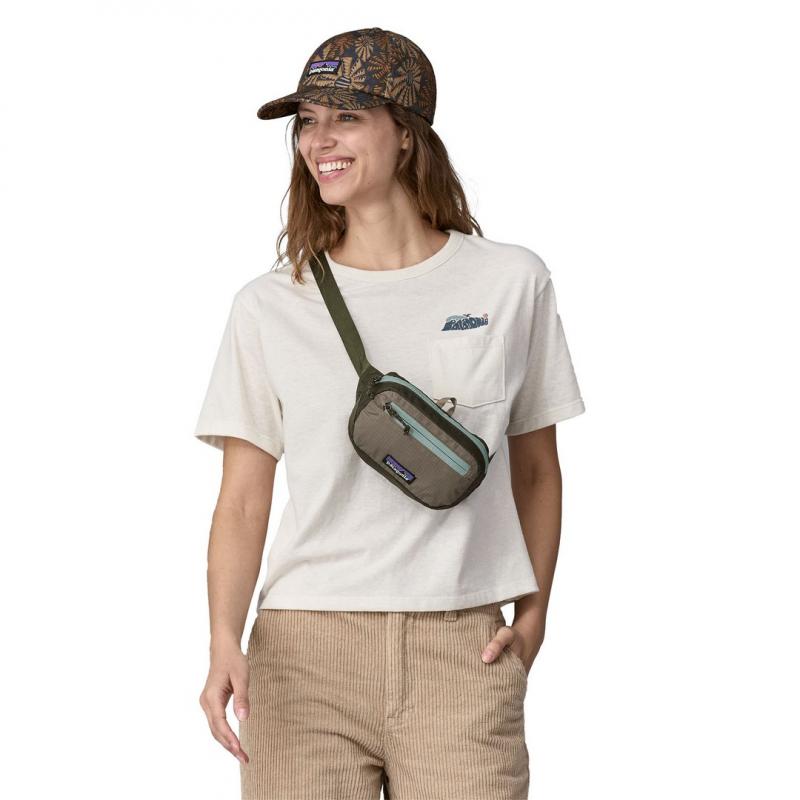 Patagonia Patagonia Ultralight Black Hole Mini Hip Pack P49447 Lillehammer Sport 3