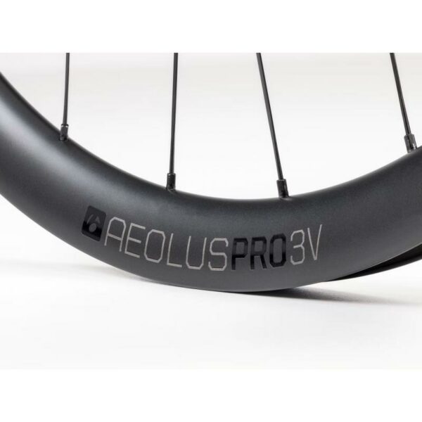 Bontrager-AEOLUS PRO 3V TLR DISC ROAD WHEEL–Lillehammer Sport-2 Bontrager Aeolus Pro 3V TLR Disc Road Framhjul