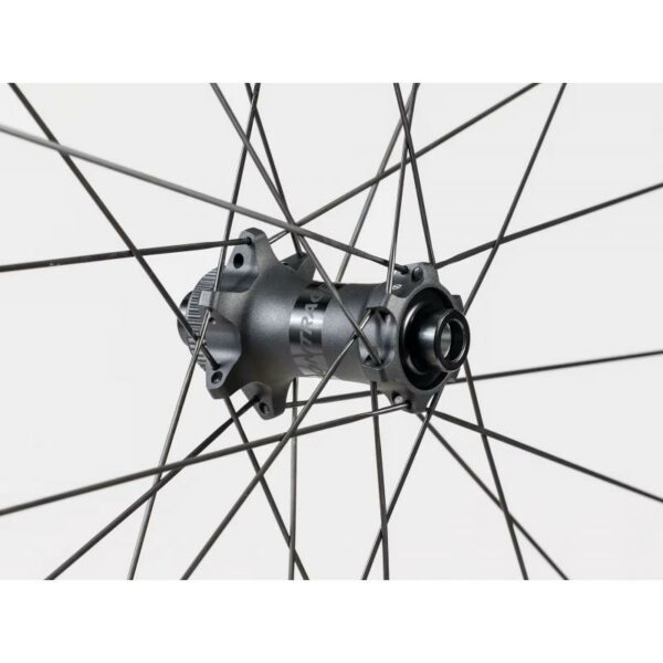Bontrager-AEOLUS PRO 3V TLR DISC ROAD WHEEL–Lillehammer Sport-3 Bontrager Aeolus Pro 3V TLR Disc Road Framhjul