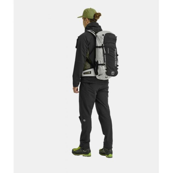 Ortovox-Traverse 30–Lillehammer Sport-3 Ortovox Traverse Pure 30 Grey Marble