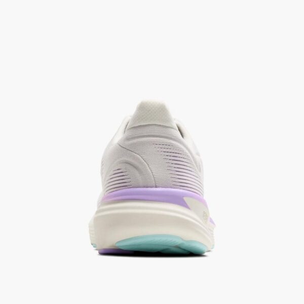 Brooks Revel 8 W