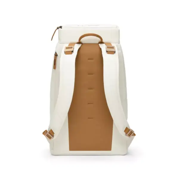 Db-Hugger Backpack 30L Oatmilk–Lillehammer Sport-3 Db Hugger Backpack 30L Oatmilk