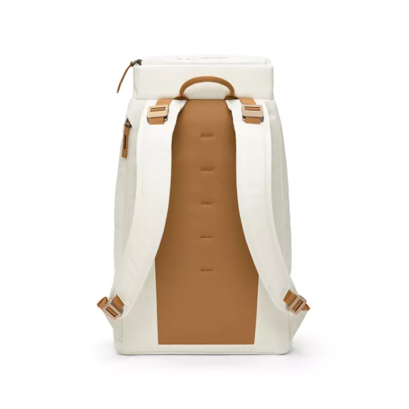 Db Hugger Backpack 30L Oatmilk - Bilde 3