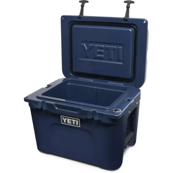 YETI-Tundra 35 Navy–Lillehammer Sport-2 YETI Tundra 35 Navy