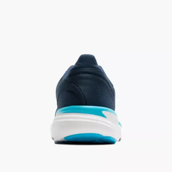 Brooks Revel 8 M