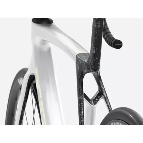Trek Madone SL 5 Gen 8 2026