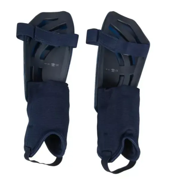 Umbro Neo Pro Tecta2 Guard Sock leggskinn